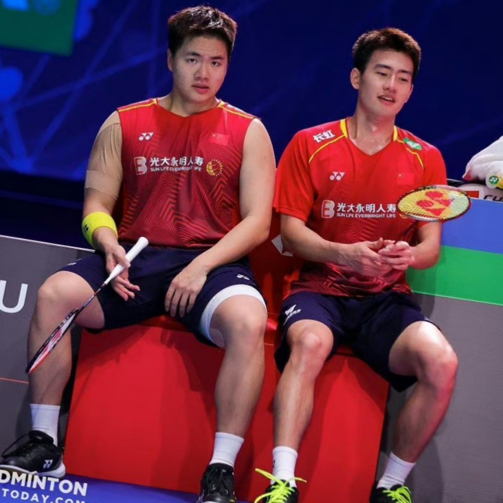 国羽包揽5金只待李诗沣！贾一凡/张淑贤2-0日本世界第6，夺冠了__国羽包揽5金只待李诗沣！贾一凡/张淑贤2-0日本世界第6，夺冠了