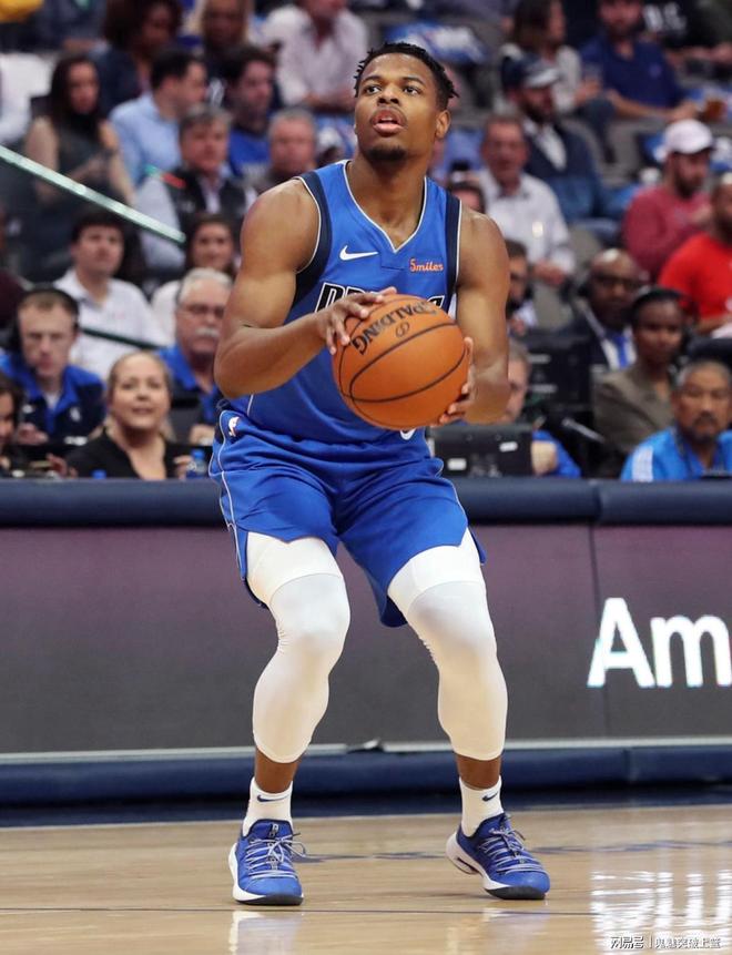 签约达成！恭喜“电视机”，成功杀回NBA__签约达成！恭喜“电视机”，成功杀回NBA