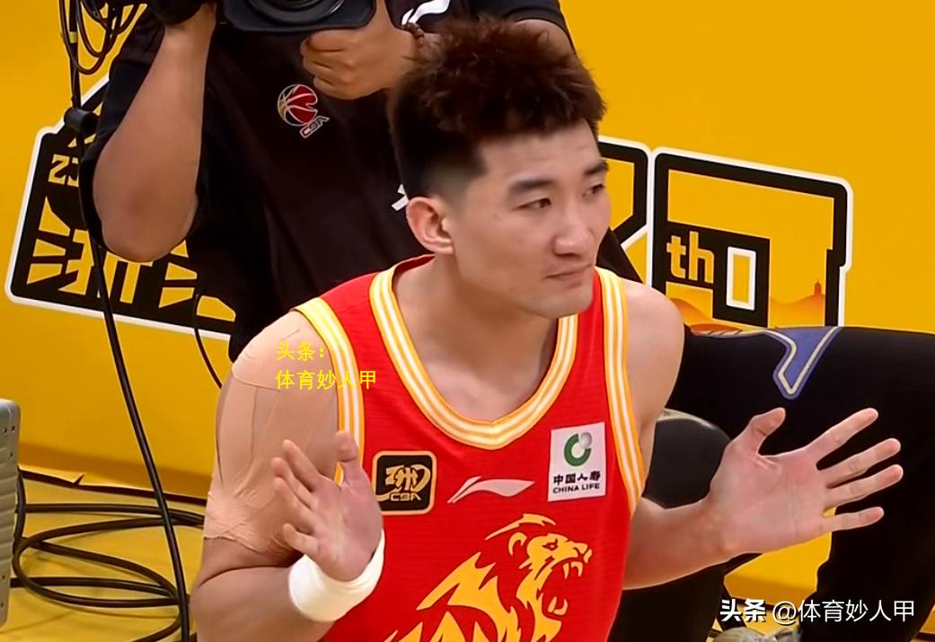 惨负14分！揪出广厦队2大最差之人：15中2，7中1 还不如场上歇息_惨负14分！揪出广厦队2大最差之人：15中2，7中1 还不如场上歇息_