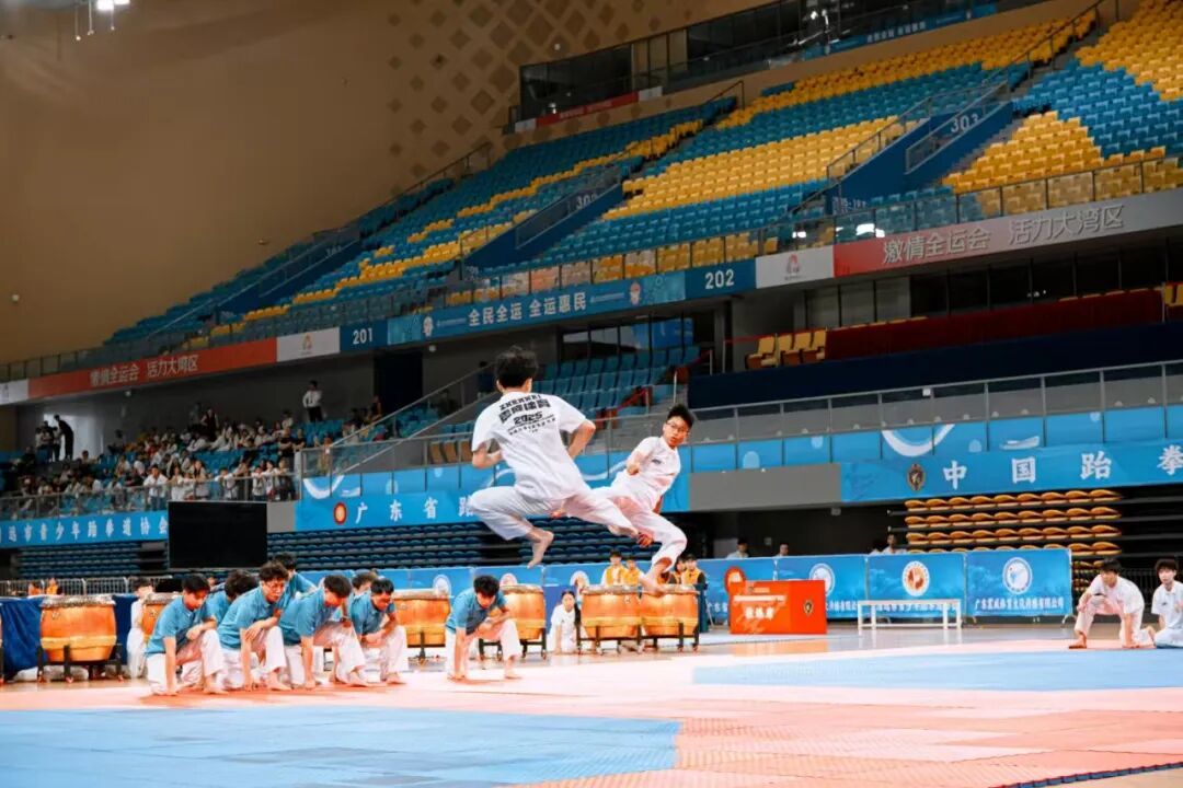 跆拳道教练外出培训停课通知__跆拳道缺课