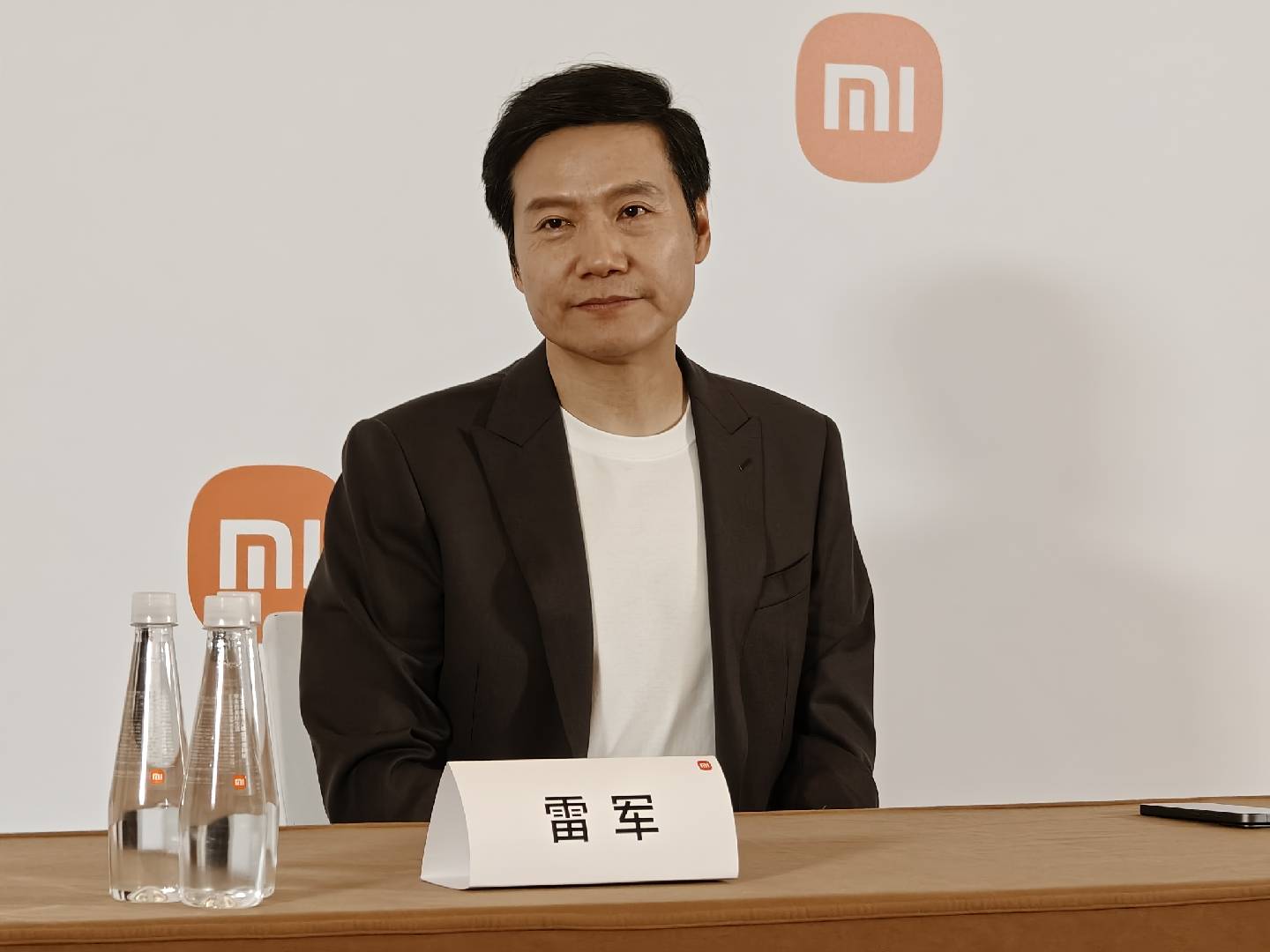_小米汽车雷军视频_小米雷军访问北汽