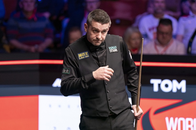 _希金斯五连鞭大逆转,晋级半决赛,对阵出炉:墨菲VS塞尔比附赛程_希金斯五连鞭大逆转,晋级半决赛,对阵出炉:墨菲VS塞尔比附赛程