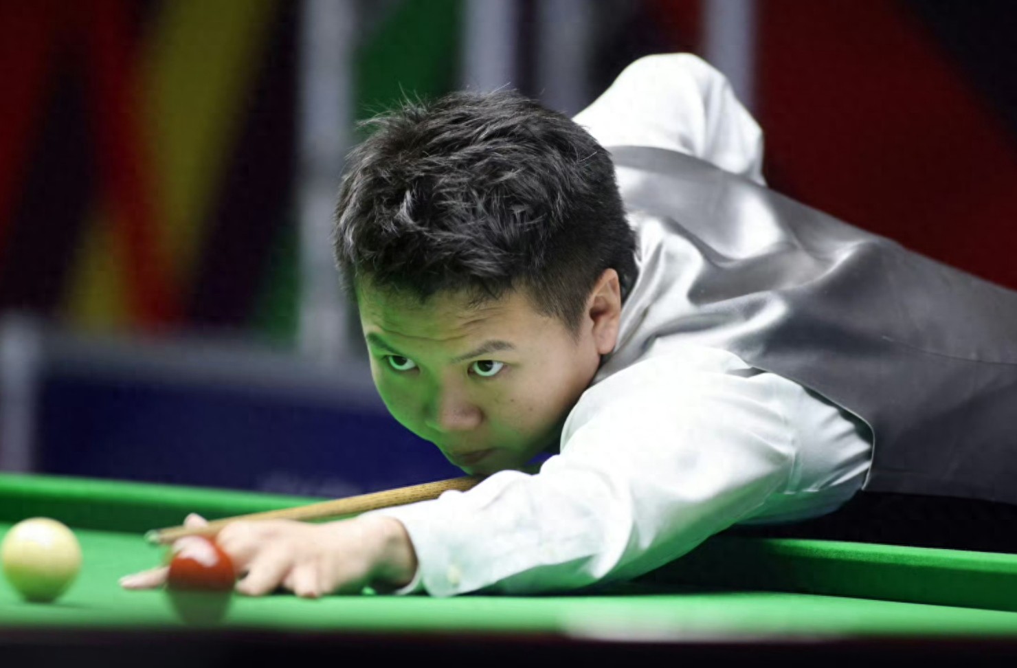 _英国公开赛首轮战报：中国3胜1负，赵心童4-3险胜！罗伯逊4-0_英国公开赛首轮战报：中国3胜1负，赵心童4-3险胜！罗伯逊4-0