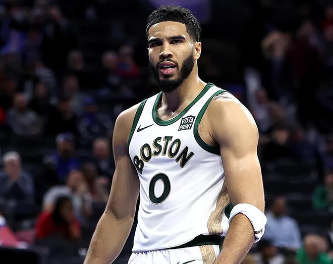5年3.14亿，跟腱撕裂恢复神速！NBA耐杀王太强了，东部双雄要小心_5年3.14亿，跟腱撕裂恢复神速！NBA耐杀王太强了，东部双雄要小心_