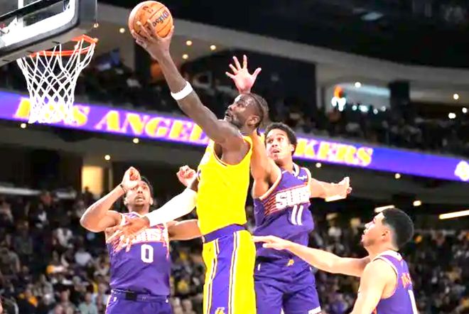 湖人一场比一场好__湖人一阵