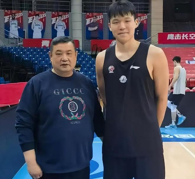 老詹森信鸽图片__老詹是谁