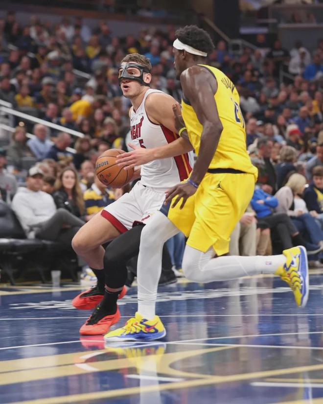 _压哨签约！6240万美元！恭喜约X奇！_压哨签约！6240万美元！恭喜约X奇！