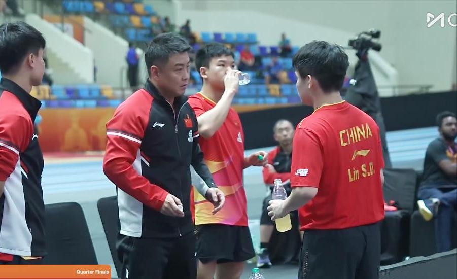 乒乓亚锦赛！国乒让二追三进决赛，张本智和绝杀，王楚钦爆冷丢分__乒乓亚锦赛！国乒让二追三进决赛，张本智和绝杀，王楚钦爆冷丢分