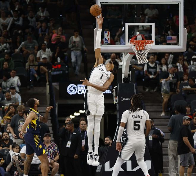 100分40板18帽!文班三战完美诠释外星人:单赛季包揽MVP+DPOY?_100分40板18帽!文班三战完美诠释外星人:单赛季包揽MVP+DPOY?_