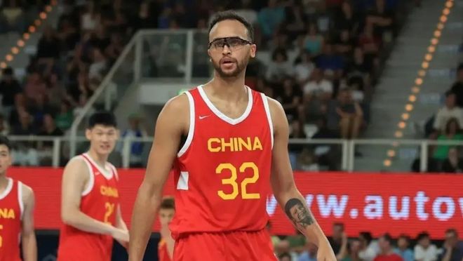 中国德比!李凯尔建议杨瀚森保持耐心:NBA每个人都曾是最好的_中国德比!李凯尔建议杨瀚森保持耐心:NBA每个人都曾是最好的_