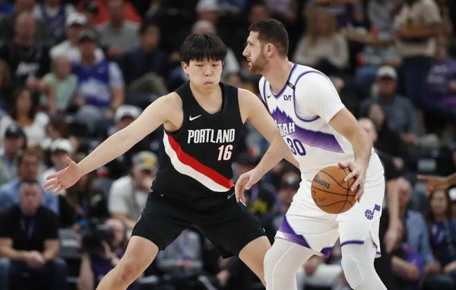 赛季第五场常规赛,杨瀚森两个坏消息__赛季第五场常规赛,杨瀚森两个坏消息