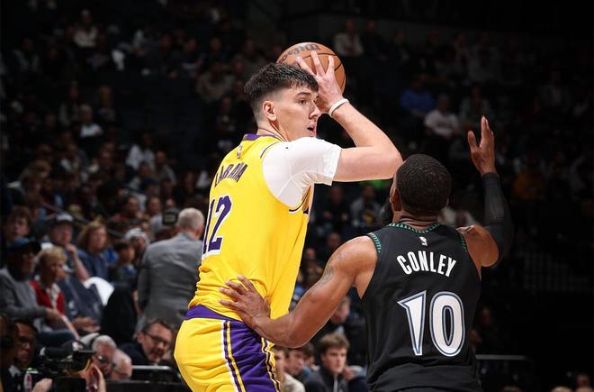 湖人队_湖人lbj_