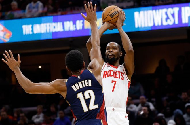 火箭再签一位超级中锋__火箭大胜