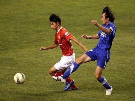 在众星云集的年代，黄佳强曾代表广州恒大出战10场