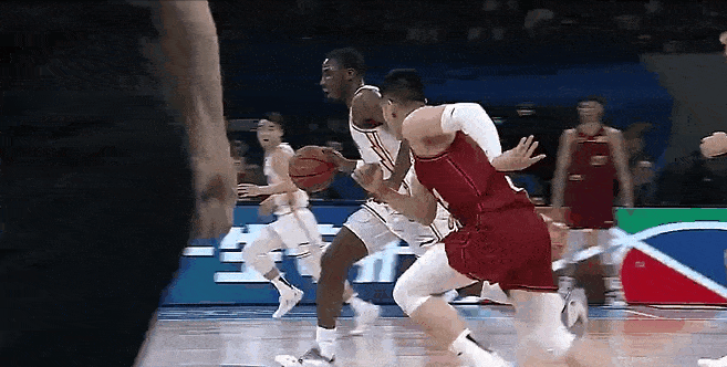 _全职之陪你再战十年_谌龙连得14分横扫桃田贤斗