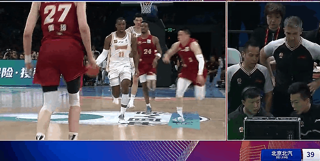 谌龙连得14分横扫桃田贤斗_全职之陪你再战十年_