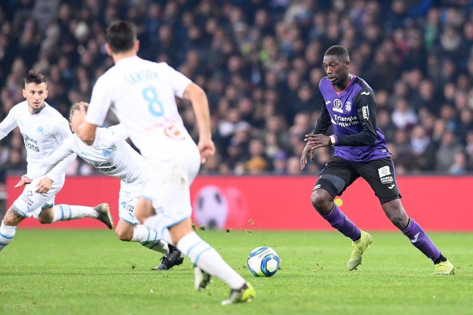 好消息！曝阿森纳王牌前锋有望加盟中国俱乐部，线索指向成都蓉城__好消息！曝阿森纳王牌前锋有望加盟中国俱乐部，线索指向成都蓉城